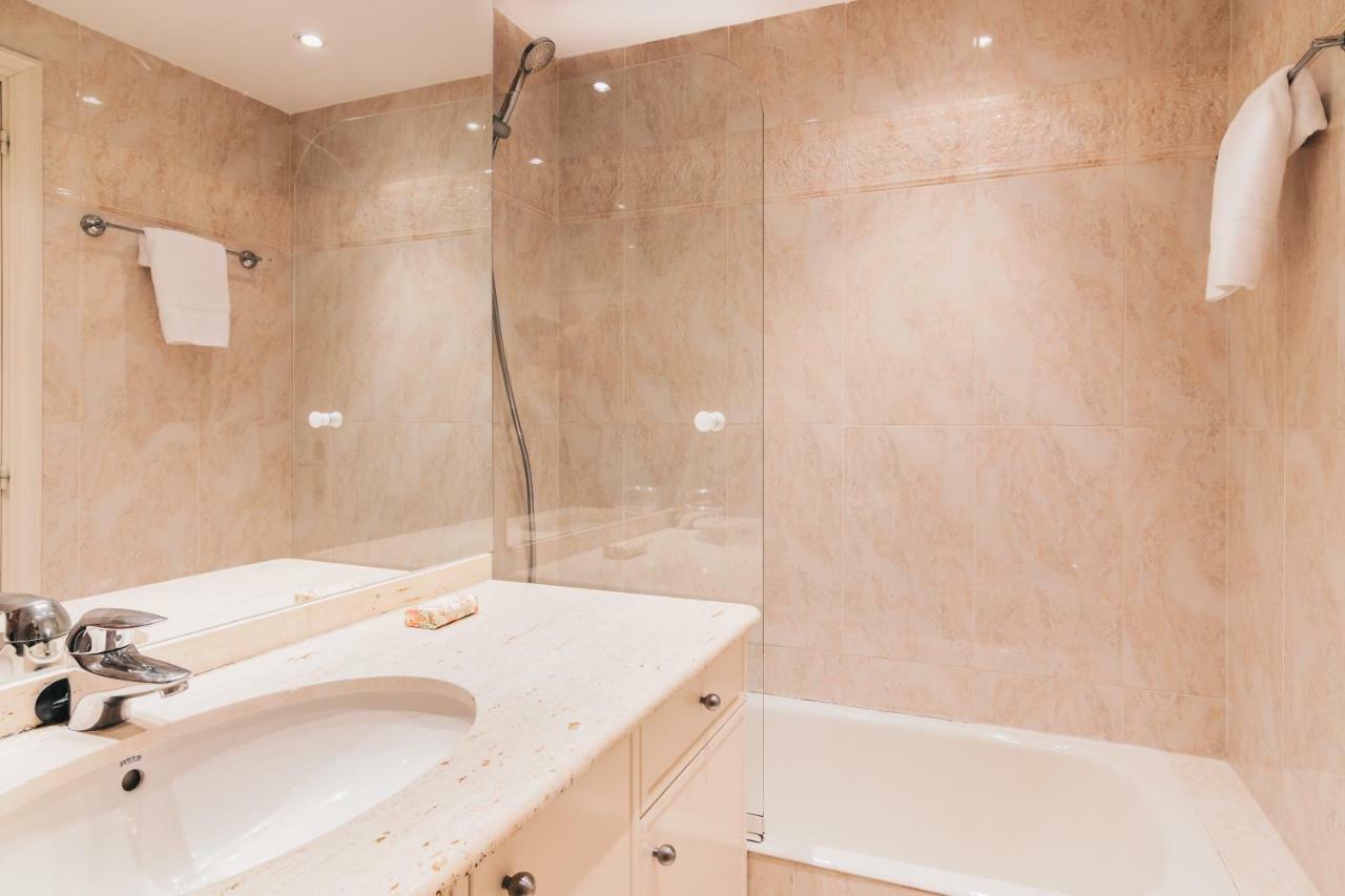 Sani Apartment By People Rentals Bilbao Extérieur photo
